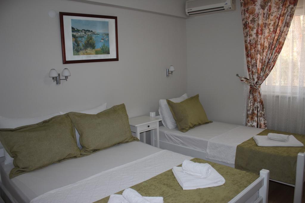 Ilyada Hotel Bozcaada Exterior photo